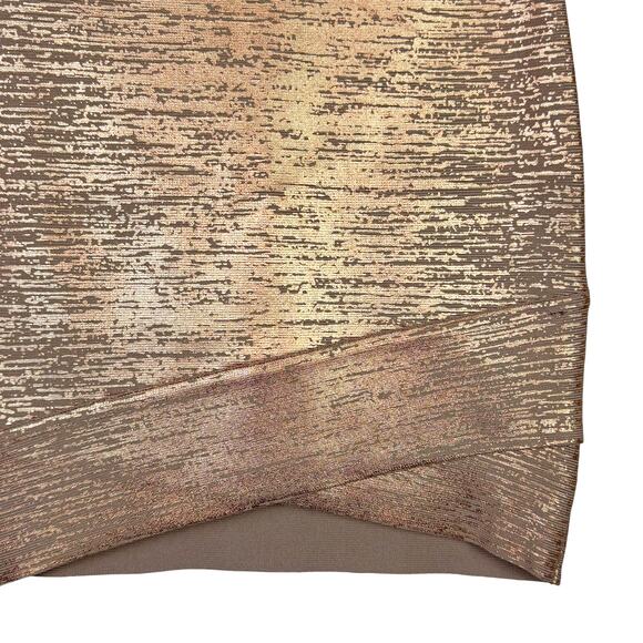 BCBGMaxazria | NWT Silvie Rose Gold Metallic Foil Body-con Bandage Mini Skirt - Picture 5 of 8
